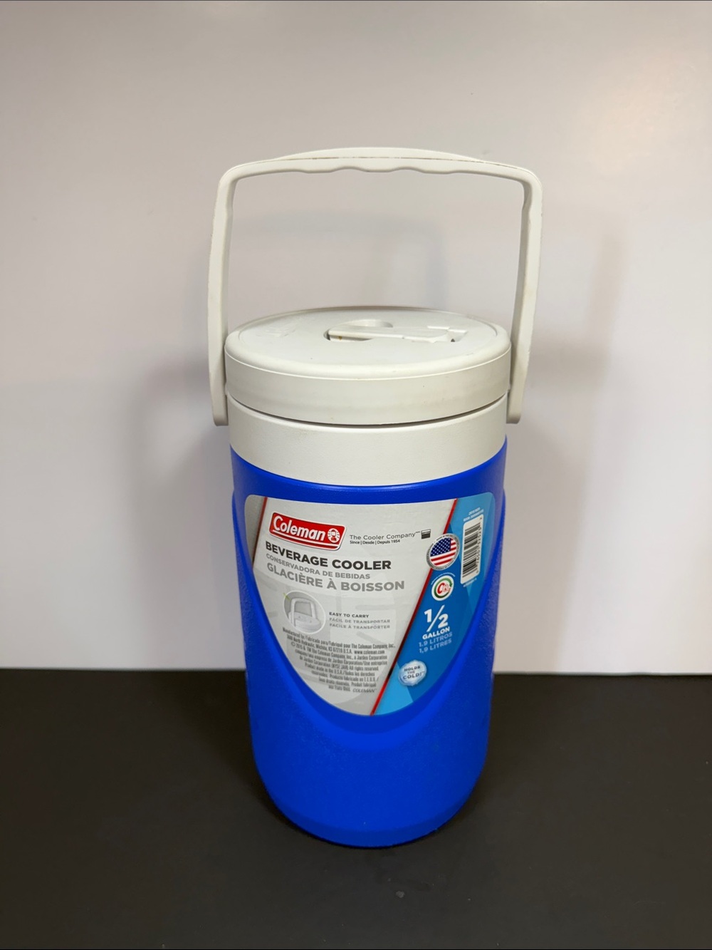 Coleman 1.9 Litres Blue and White Portable Beverage Cooler Jug